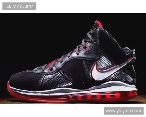 勒布朗詹姆斯：篮球之王的传奇旅程与辉煌成就回顾